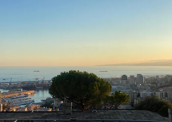 View & Hiking In Italian Riviera 제노바